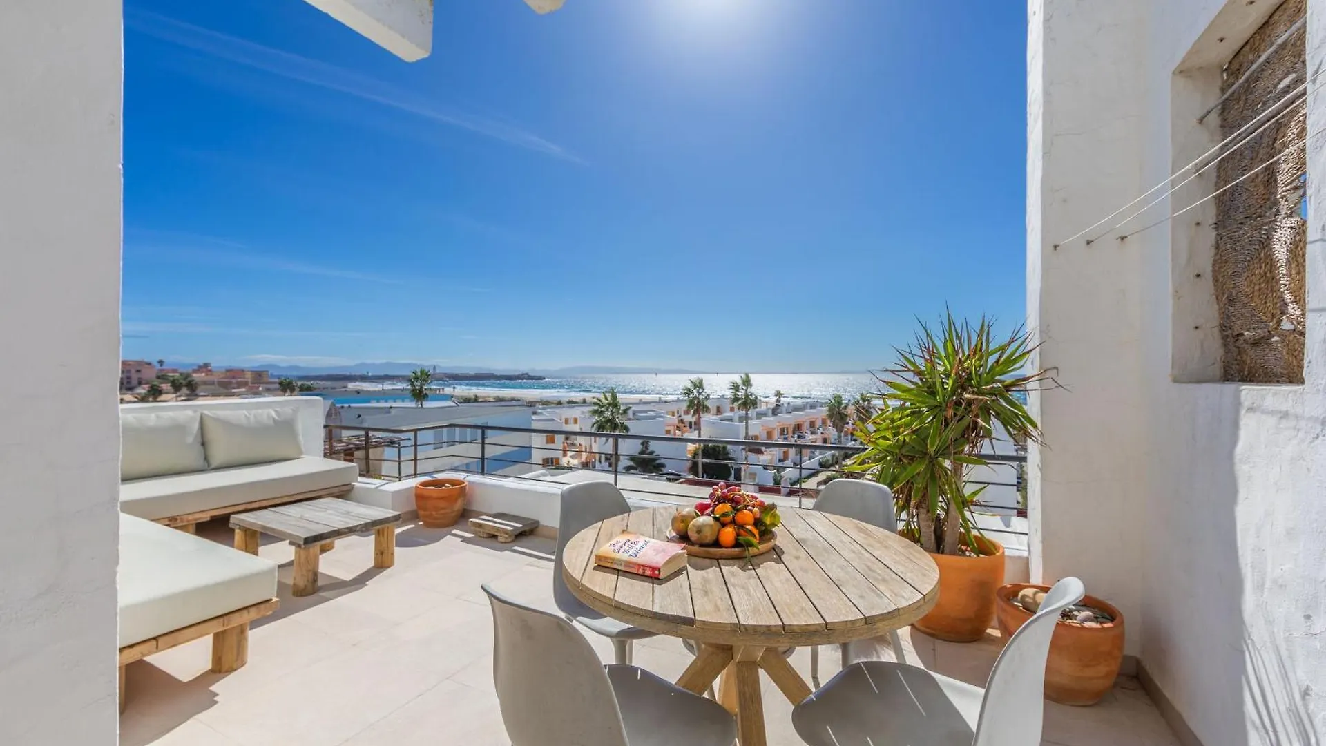 Los Lances Beach Apartments 타리파