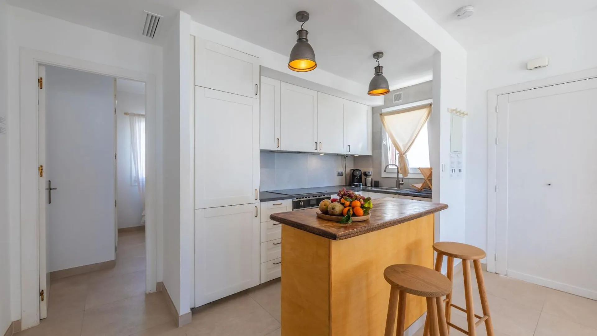 Los Lances Beach Apartments 타리파