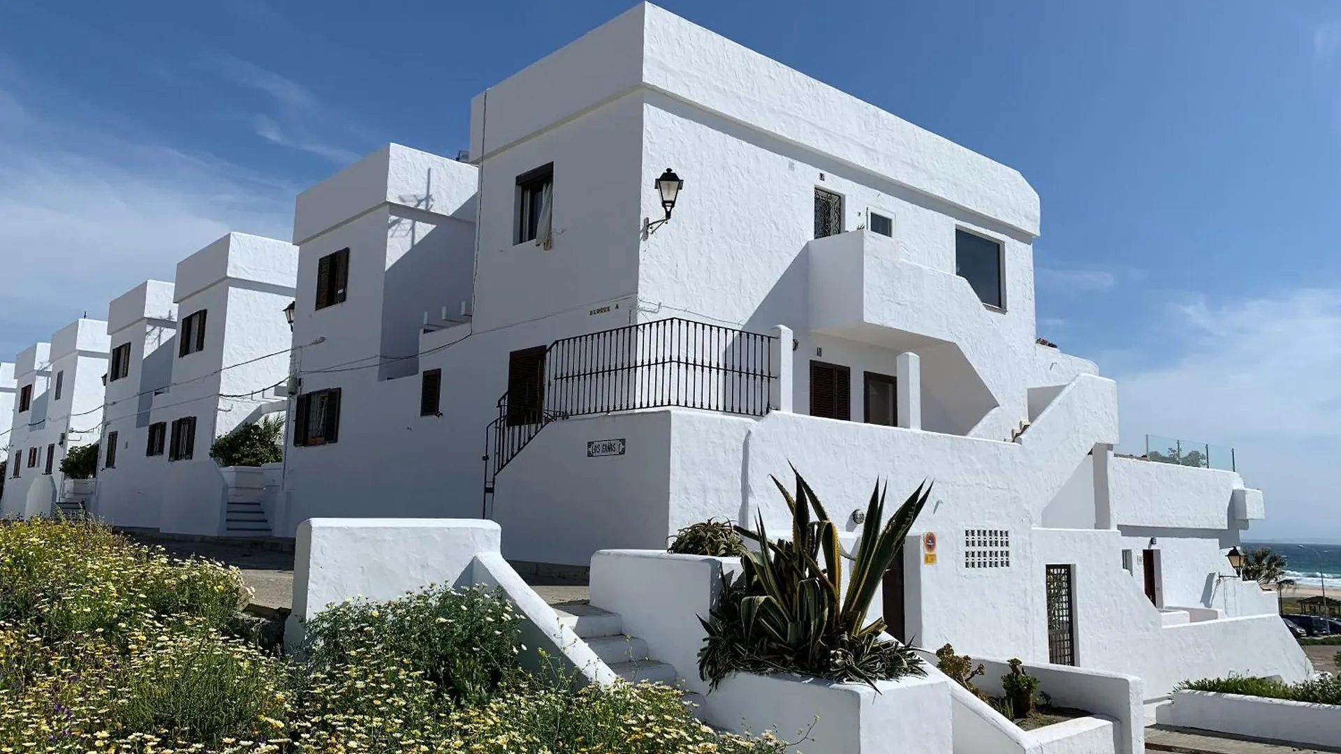 Los Lances Beach Apartments 타리파