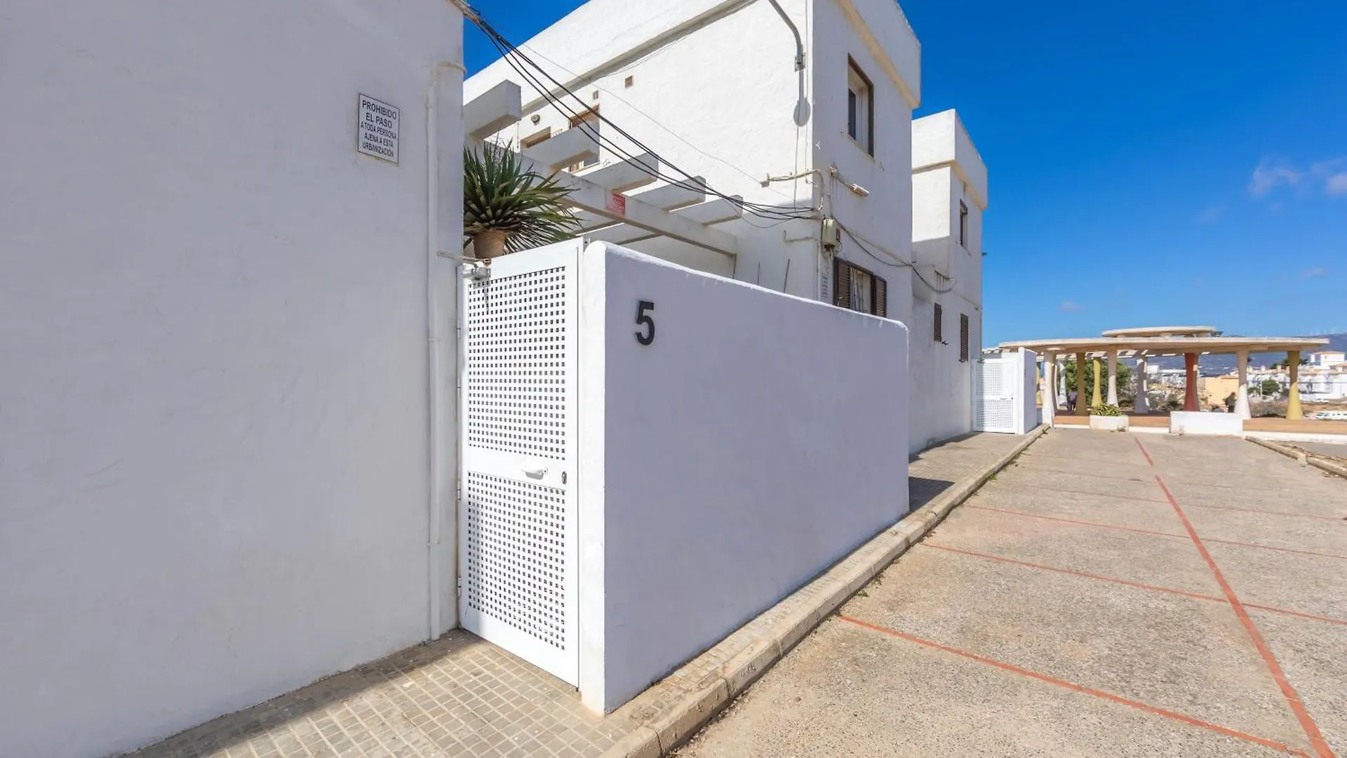 Los Lances Beach Apartments 타리파