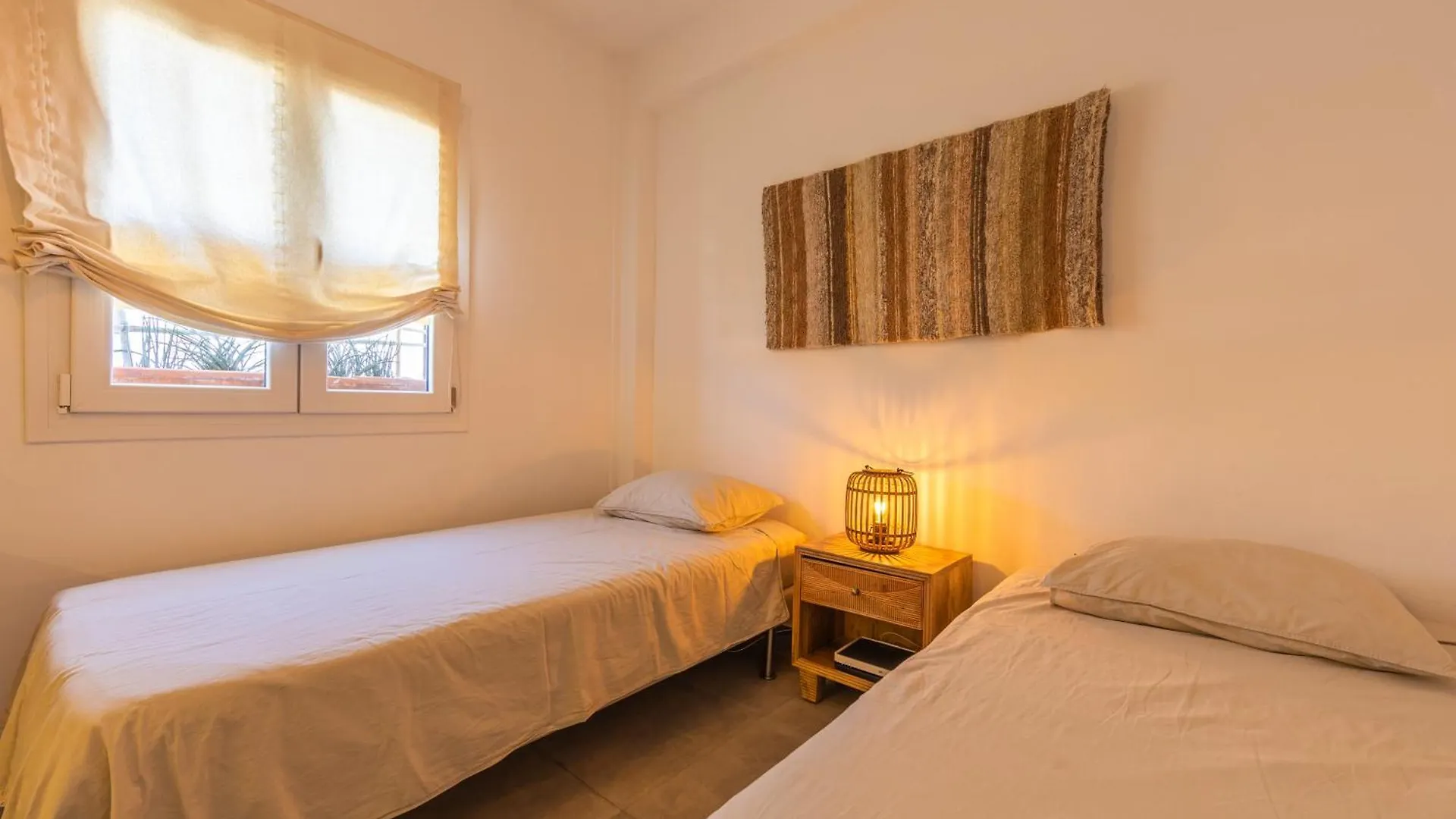 Los Lances Beach Apartments 타리파