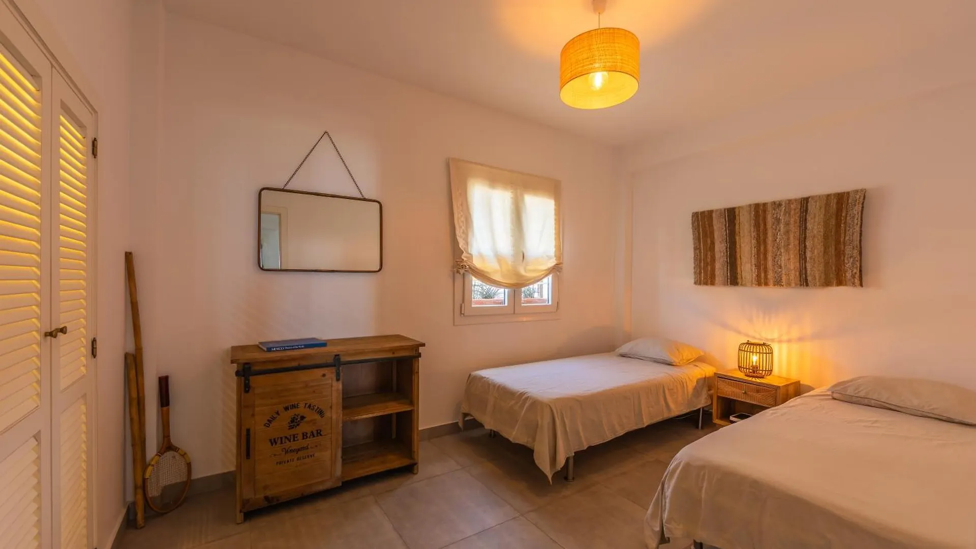 Los Lances Beach Apartments 타리파