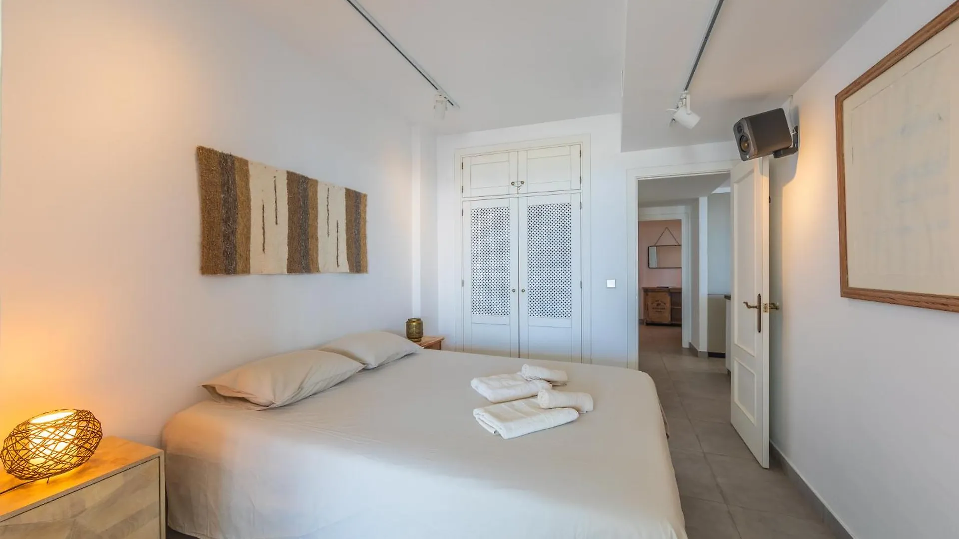 Los Lances Beach Apartments 타리파 0*,