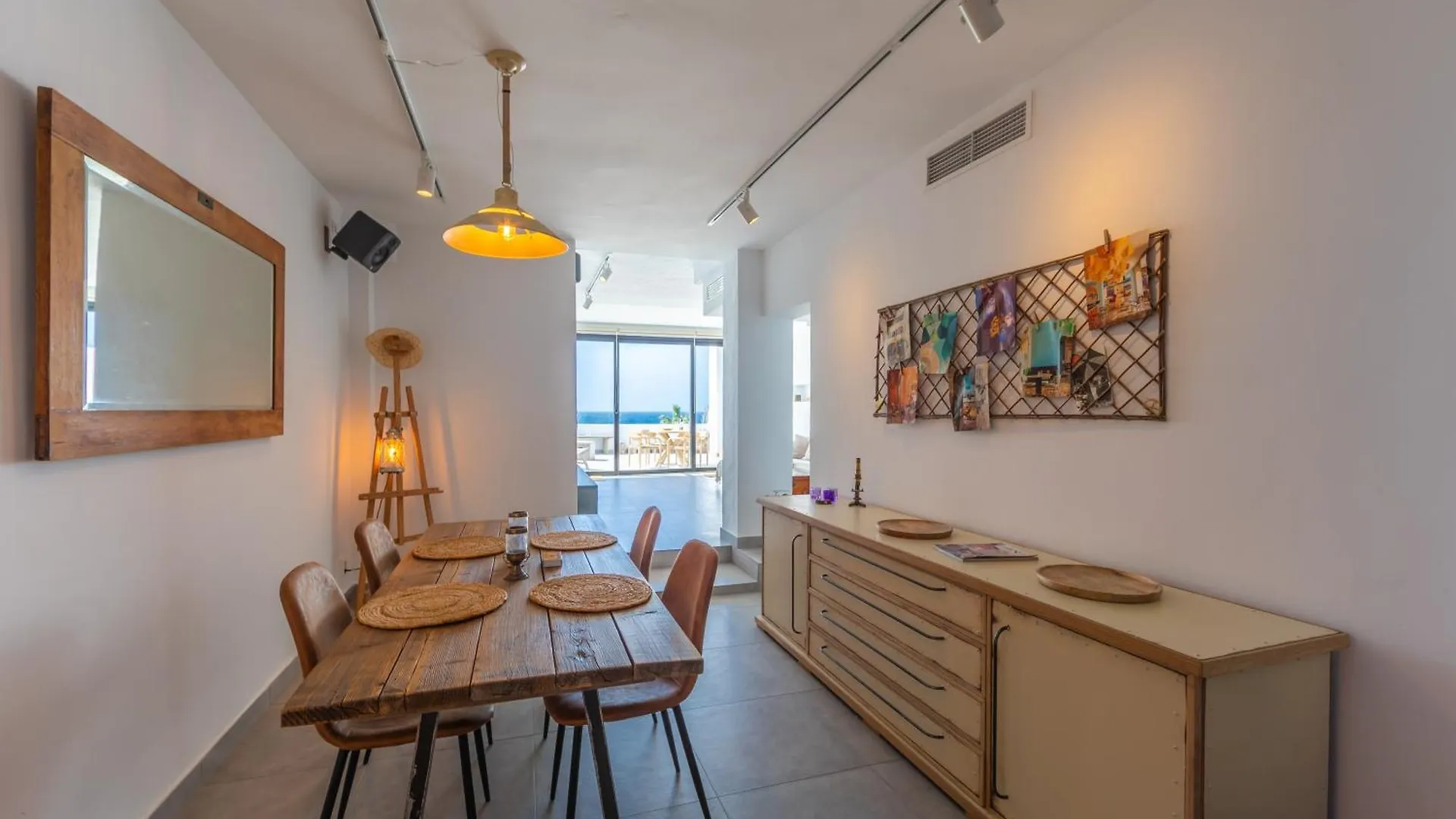 Los Lances Beach Apartments 타리파
